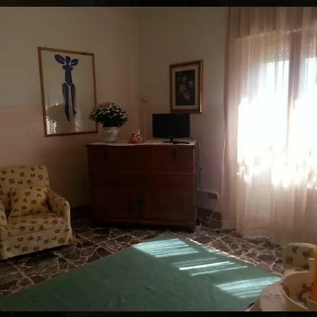 Casa In Uliveto Toscano * Saturnana
